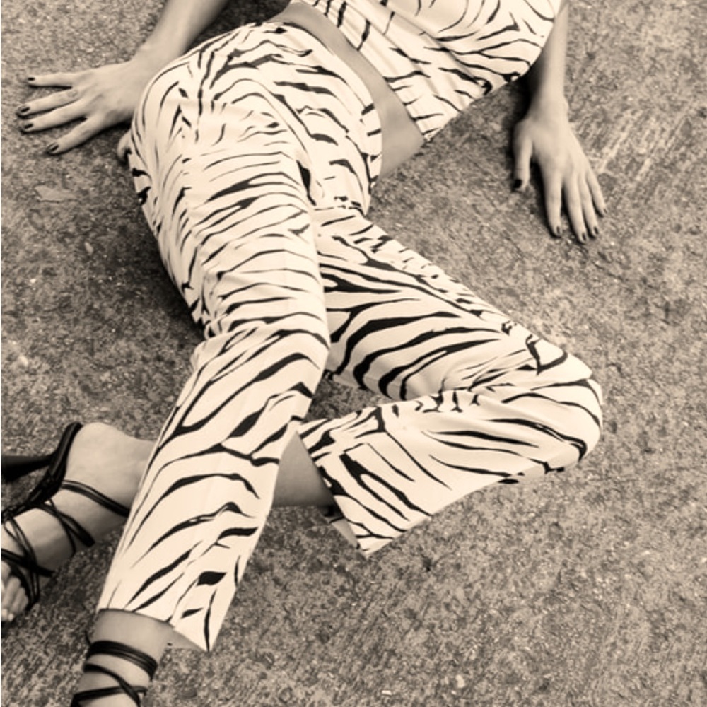 Zara pant zebra design soft lightweight material size M